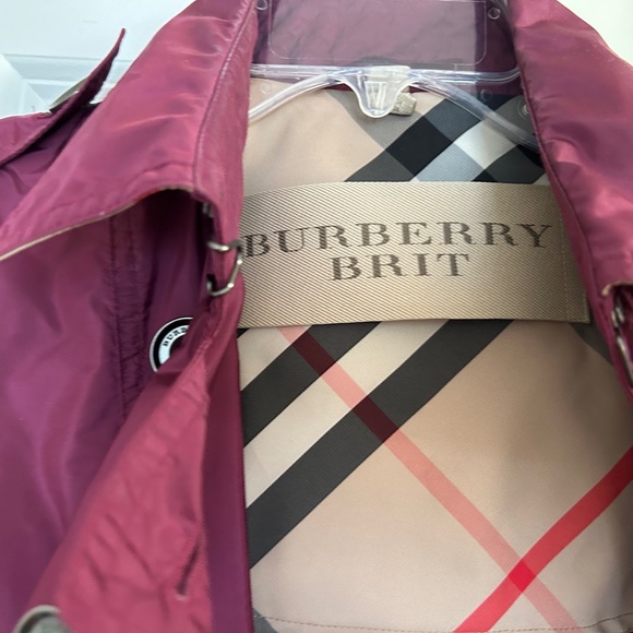 Burberry light trench coat - Picture 4 of 4